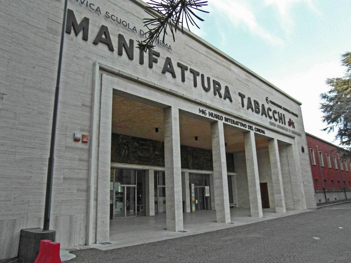 🎞️ MIC - 인터랙티브 영화 박물관